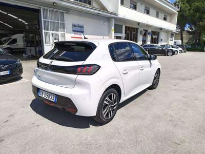 Peugeot 208 208 1.2 PURETECH 100CV ALLURE PACK ## PROMO RF SUMMER SALES ## Bianco usata Calenzano