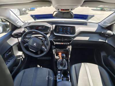 Peugeot 208 208 1.2 PURETECH 100CV ALLURE PACK ## PROMO RF SUMMER SALES ## Bianco usata Calenzano