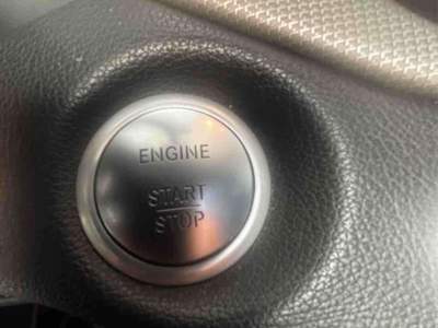 Mercedes-Benz GLA GLA 200 d Sport 4matic auto Nero usata Jesi