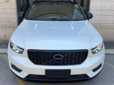 Volvo XC40 Geartronic R-design Bianco usata Bitonto