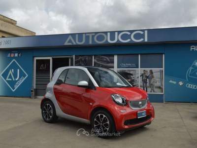 Smart ForTwo 70 1.0 twinamic Passion Automatica Rosso usata Ardea