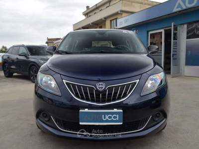 Lancia Ypsilon 1.0 FireFly Hybrid 5 porte S&S Ecochic Silver Blu/Azzurro usata Ardea