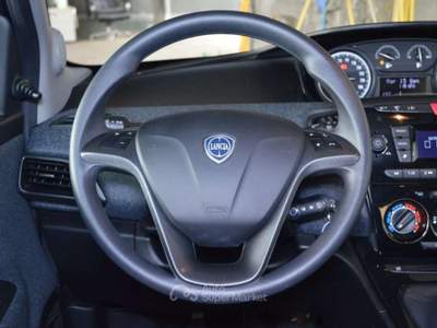 Lancia Ypsilon 1.0 FireFly Hybrid 5 porte S&S Ecochic Silver Blu/Azzurro usata Ardea