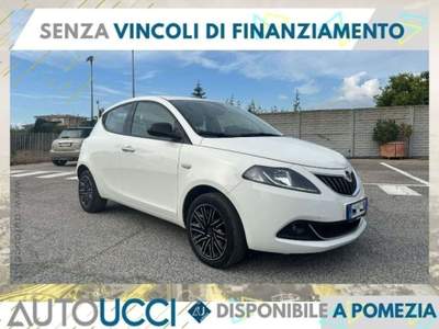 Lancia Ypsilon 1.0 FireFly Hybrid 5 porte S&S Gold Bianco usata Ardea