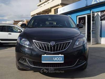 Lancia Ypsilon 1.0 FireFly Hybrid 5 porte S&S Platino Nero usata Ardea