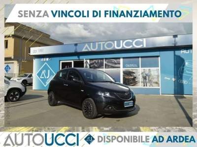 Lancia Ypsilon 1.0 FireFly Hybrid 5 porte S&S Platino Nero usata Ardea