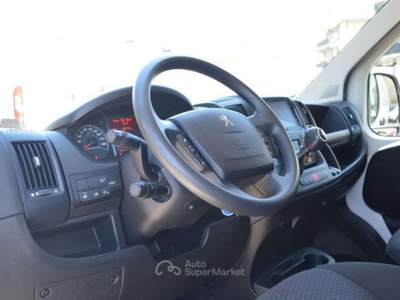 Peugeot Boxer 33 2.2 BlueHDi S&S PM-TM Furgone 140 Cv Bianco usata Ardea