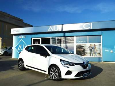 Renault Clio TCe 90 CV Equilibre 5 porte Bianco usata Ardea
