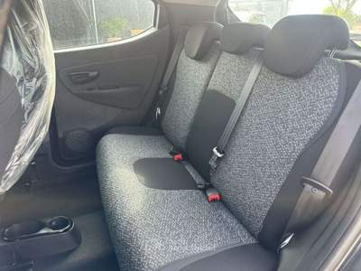 Lancia Ypsilon 1.0 FireFly Hybrid 5 porte S&S Silver Plus Km Zero Nero usata Ardea