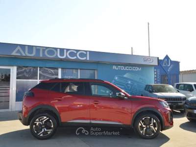 Peugeot 2008 1.2 PureTech 100 S&S Allure Rosso usata Ardea