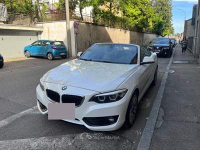 BMW Serie 2 218i 218i Cabrio Advantage CAMBIO AUTOMATICO Bianco usata Varese