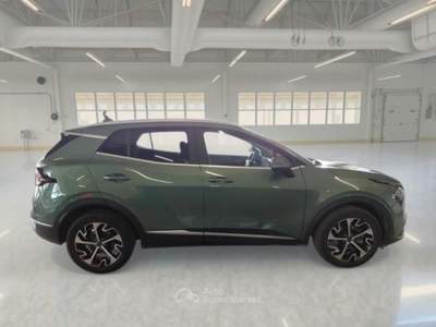 Kia Sportage 1.6 tgdi hev Style at Verde usata Parma