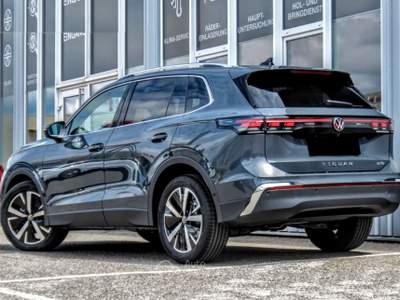 Volkswagen Tiguan 1.5 etsi Elegance 150cv dsg Grigio usata Seveso