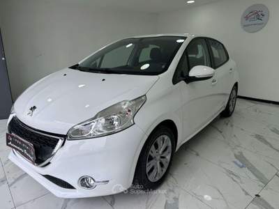 Peugeot 208 PEUGEOT 208 -2014 5p 1.2 vti 12v Allure-GARANTITA Bianco usata Roma