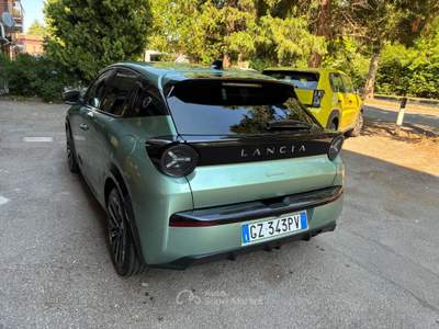 Lancia Ypsilon Hybrid e-DCT LX Verde usata Modena