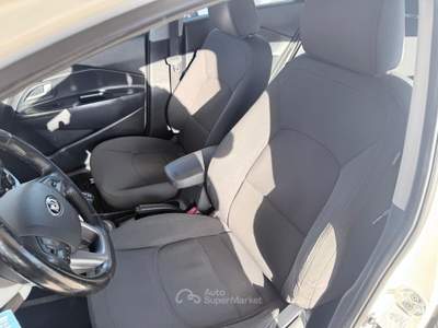 Kia Rio 5p. Active Bianco usata Giugliano in Campania