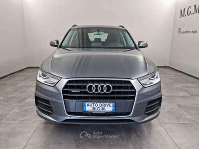 Audi Q3 2.0 TFSI 180 CV quattro S tronic Business Argento usata Erba