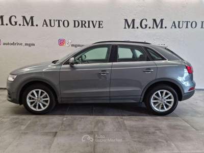 Audi Q3 2.0 TFSI 180 CV quattro S tronic Business Argento usata Erba
