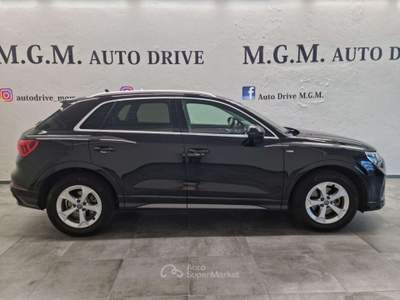 Audi Q3 35 TDI S tronic S line edition Nero usata Erba
