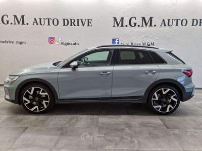 Audi A3 allstreet TFSI 110 kW S tronic S-LINE Grigio usata Erba