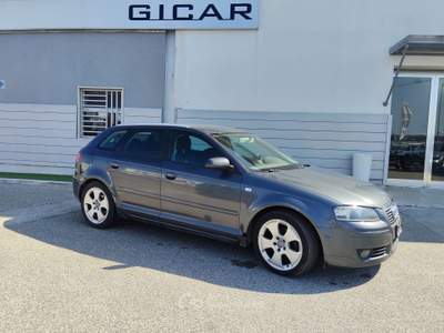 Audi A3 2.0 16V TDI Ambition Grigio usata Putignano