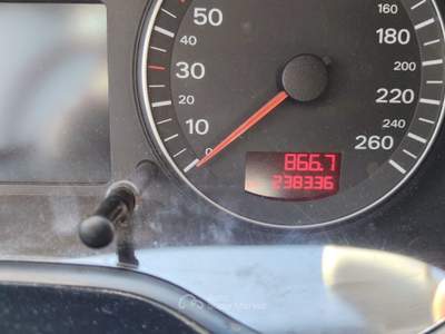 Audi A3 2.0 16V TDI Ambition Grigio usata Putignano