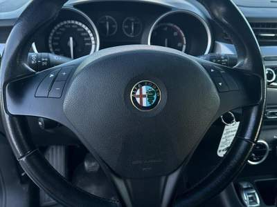 Alfa Romeo Giulietta Distinctive Blu/Azzurro usata Teano