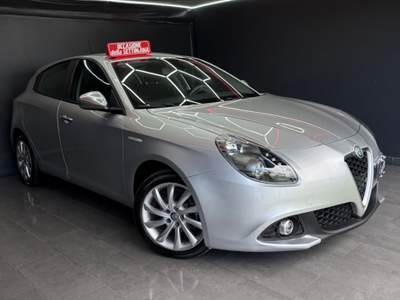 Alfa Romeo Giulietta 1.6 Multijet 120 CV Super 11/2016 Grigio usata Teverola