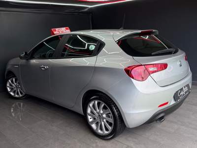 Alfa Romeo Giulietta 1.6 Multijet 120 CV Super 11/2016 Grigio usata Teverola