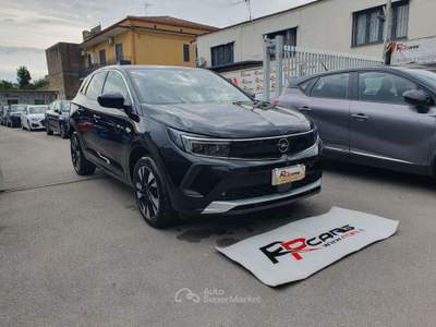 Opel Grandland aut. Ultimate Nero usata Sant'Egidio del Monte Albino