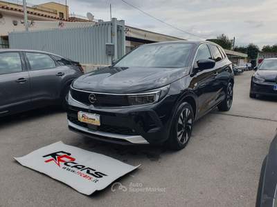 Opel Grandland aut. Ultimate Nero usata Sant'Egidio del Monte Albino
