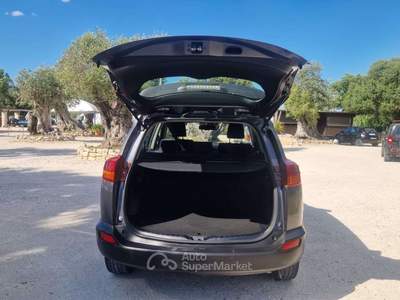 Toyota RAV4 Rav4 IV 2013 Rav4 2.0 d-4d Active 2wd 124cv mt usata Ladispoli
