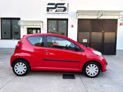 Peugeot 107 Peugeot 107 1.068cv 3p Automatica Rosso usata Seregno