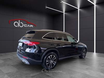 Mercedes-Benz GLC 220 d Mild hybrid Advanced Plus 4Matic 9G-Tronic Nero usata Casagiove