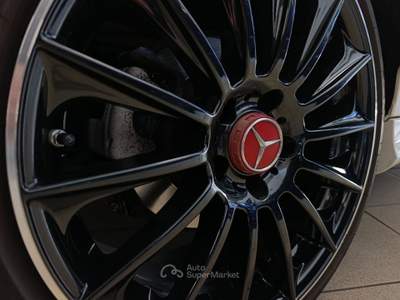 Mercedes-Benz Classe A A 180 Premium AMG Pack Night Bianco usata Cesano Maderno