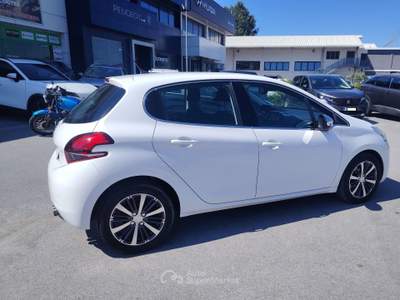 Peugeot 208 5 porte Access - NEOPATENTATI Bianco usata Massarosa