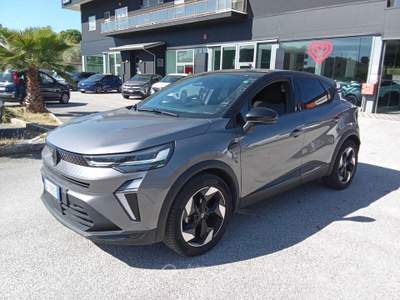 Renault Captur AZIENDALE, IVA ESPOSTA Grigio usata Giulianova Renault Captur AZIENDALE, IVA ESPOSTA Grigio usata Giulianova