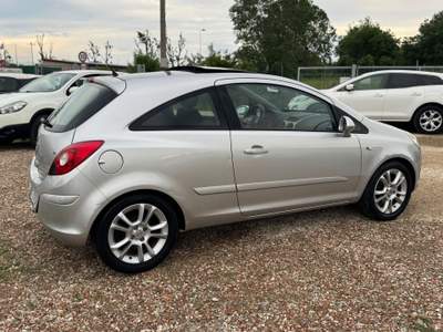 Opel Corsa porte Sport Neopatentati Argento usata Rimini