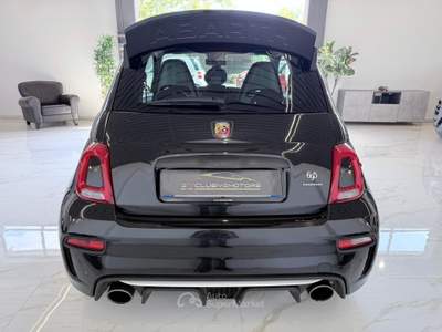 Abarth 695 1.4 t-jet 70th Essesse 180cv auto Nero usata Latina