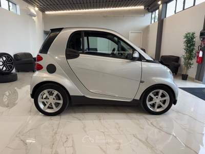 Smart ForTwo 52 kW coupé pulse Argento usata Latina