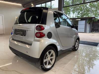 Smart ForTwo 52 kW coupé pulse Argento usata Latina