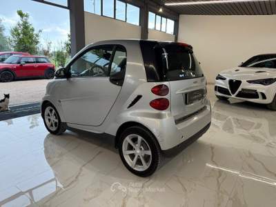 Smart ForTwo 52 kW coupé pulse Argento usata Latina
