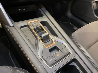 Cupra Leon 2.0 TDI DSG 5P 150CV Bianco usata Andalo Valtellino