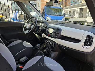 Fiat 500L 0.9 TwinAir Natural Power Easy Bianco usata Torino