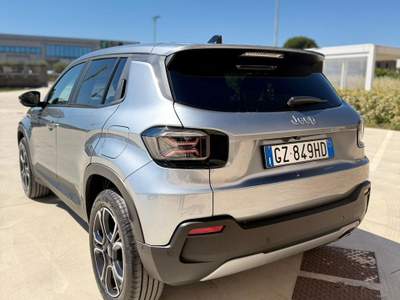 Jeep Avenger allestimento SUMMIT Grigio usata Lanciano