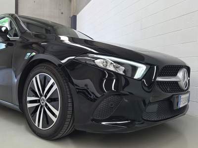 Mercedes-Benz Classe A Mercedes-Benz A 180 136 CV Sport Nero usata Caino