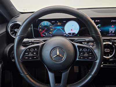 Mercedes-Benz Classe A Mercedes-Benz A 180 136 CV Sport Nero usata Caino