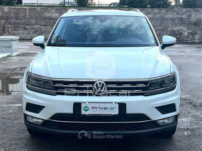 Volkswagen Tiguan VOLKSWAGEN Tiguan 2.0 TDI SCR DSG 4MOTION Executive BMT Bianco usata Bisceglie