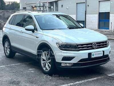 Volkswagen Tiguan VOLKSWAGEN Tiguan 2.0 TDI SCR DSG 4MOTION Executive BMT Bianco usata Bisceglie