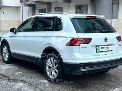 Volkswagen Tiguan VOLKSWAGEN Tiguan 2.0 TDI SCR DSG 4MOTION Executive BMT Bianco usata Bisceglie